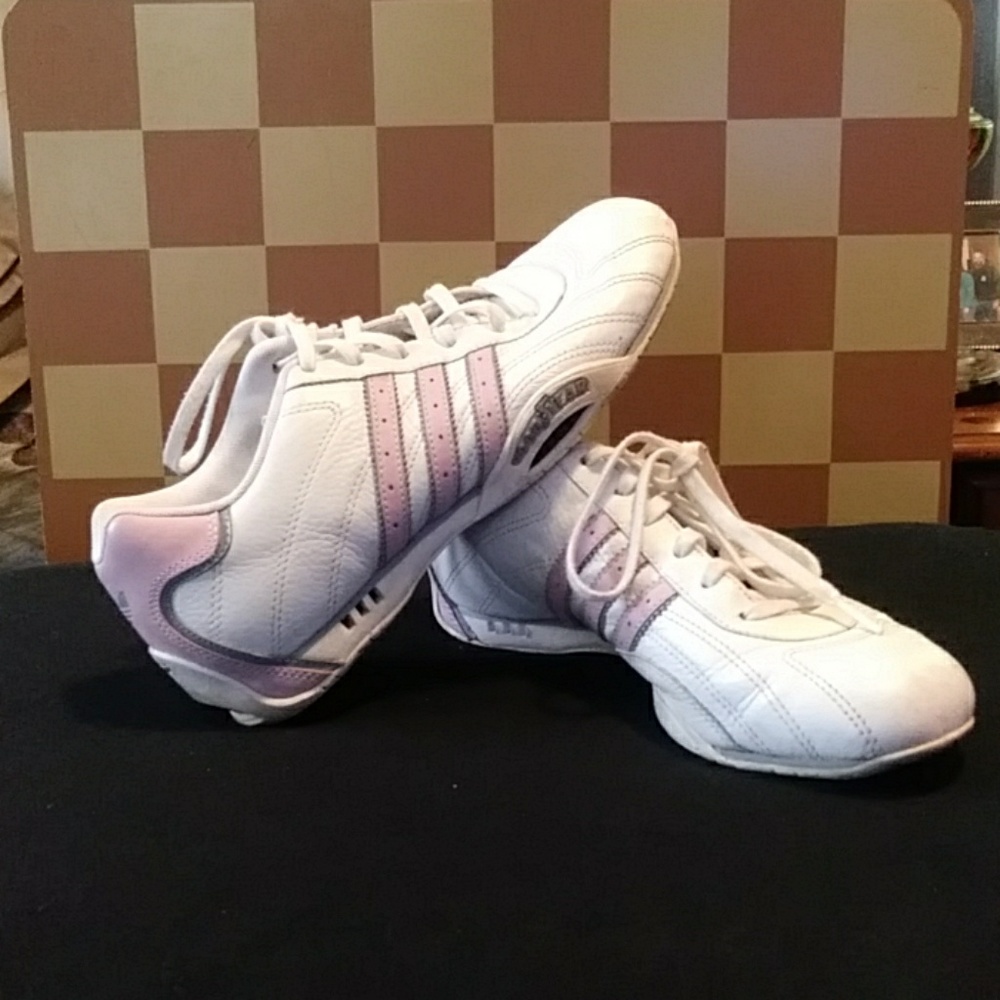 Woman Adidas Goodyear Shoes